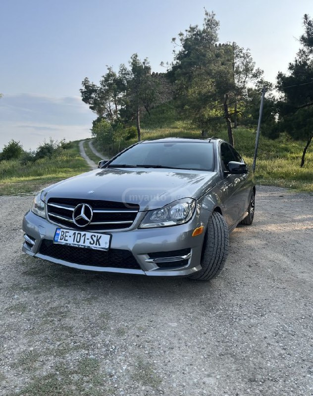 2013 Mercedes-Benz C 250  - Main Photo