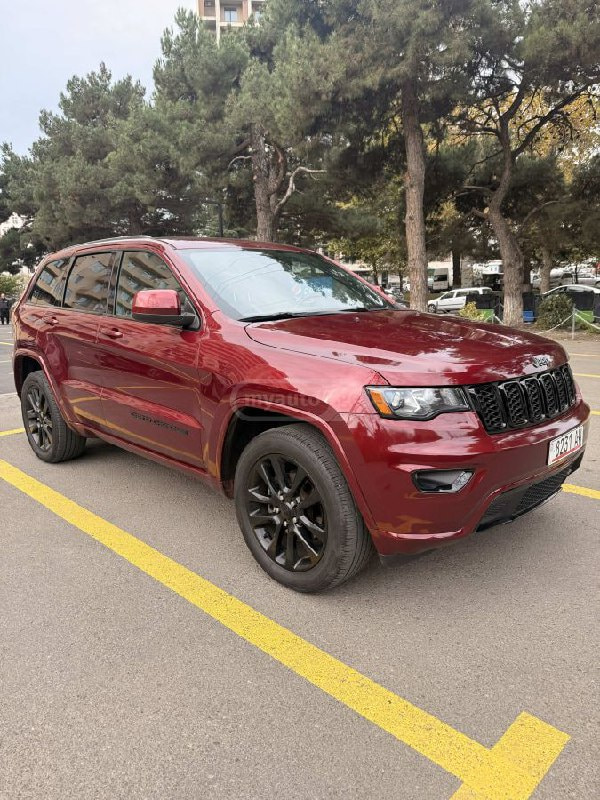 2017 Jeep Grand Cherokee  - Main Photo