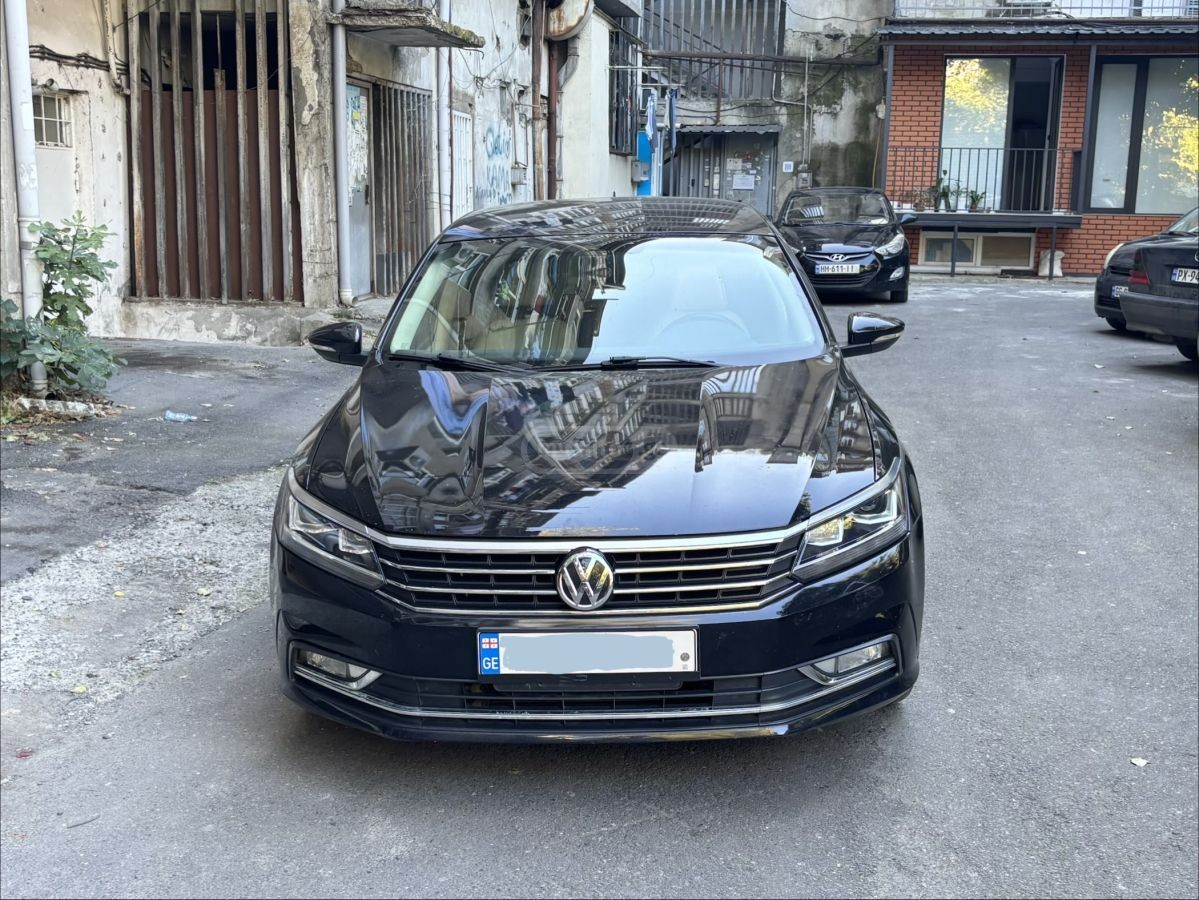 2016 Volkswagen Passat  - Main Photo