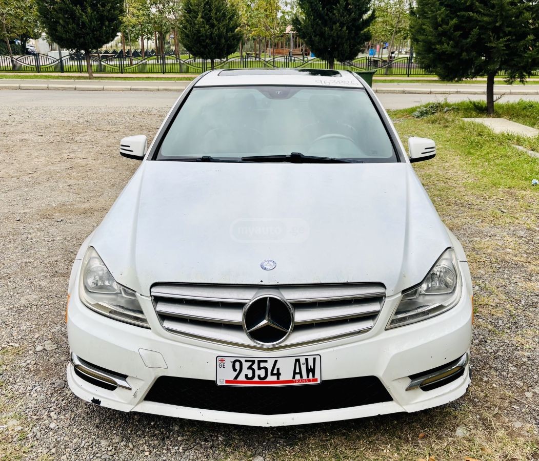 2014 Mercedes-Benz C 250  - Main Photo