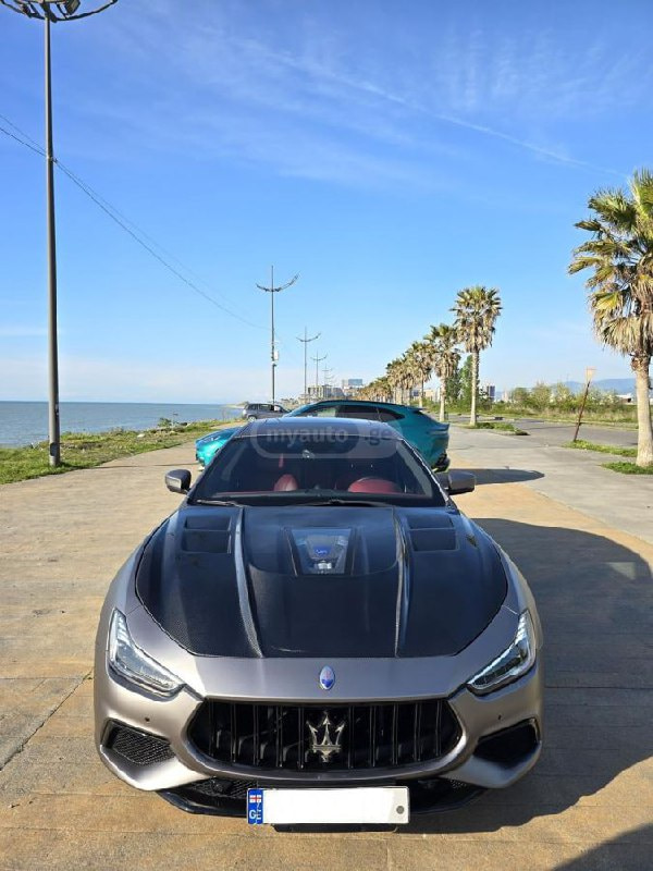 2018 Maserati Ghibli  - Photo 2