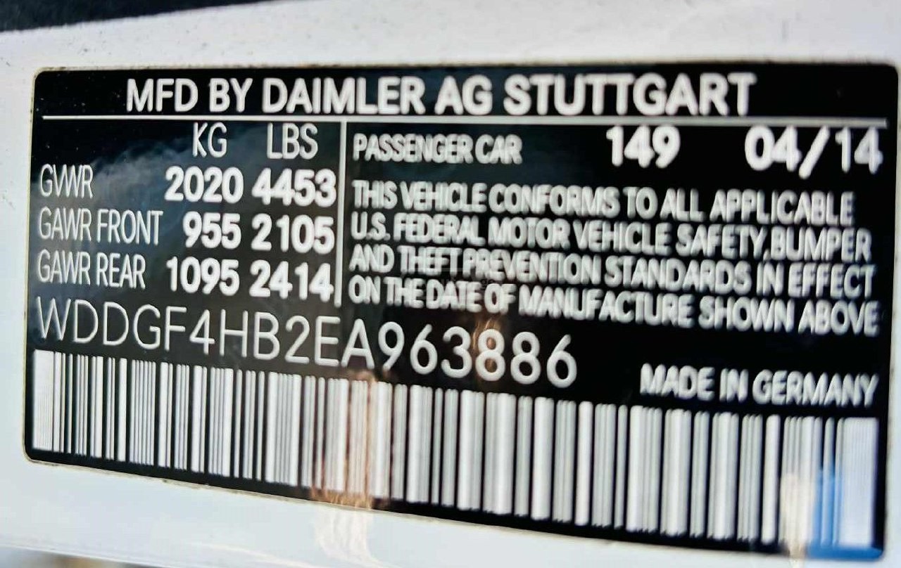 2014 Mercedes-Benz C 250  - Photo 2