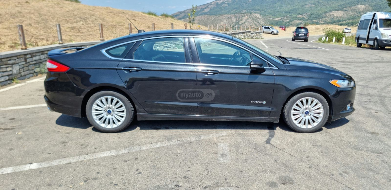 2014 Ford Fusion  - Photo 2
