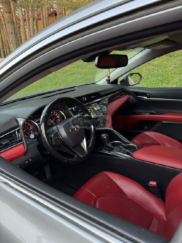 2020 Toyota Camry  - Photo 2