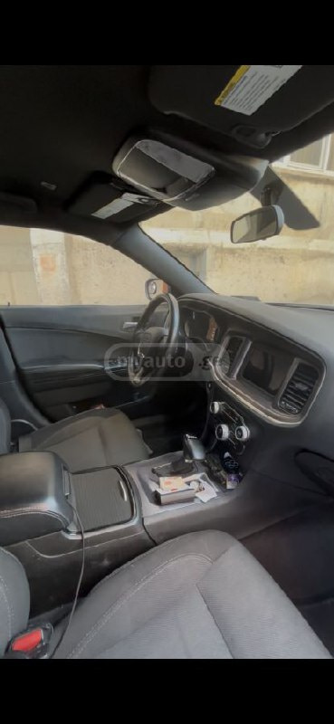 2018 Dodge Charger  - Photo 2