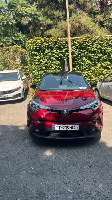 2019 Toyota CHR  - Photo 3