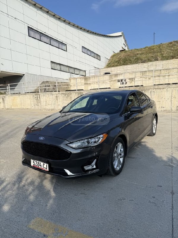 2019 Ford Fusion  - Photo 3