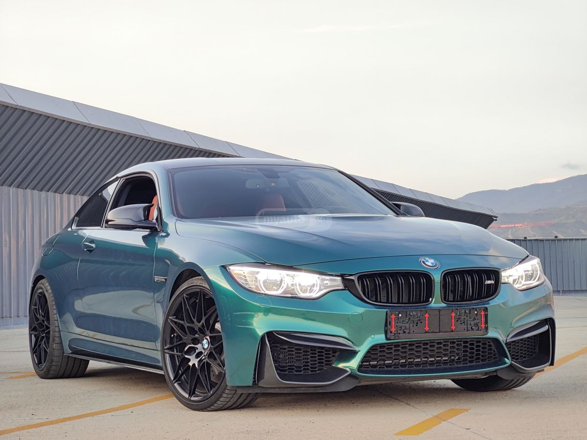 2015 BMW M4 - Photo 3