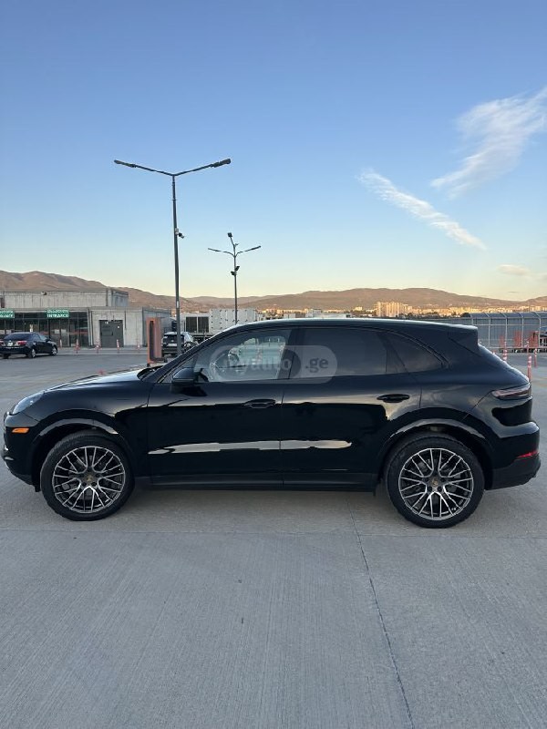 2019 Porsche Cayenne  - Photo 4