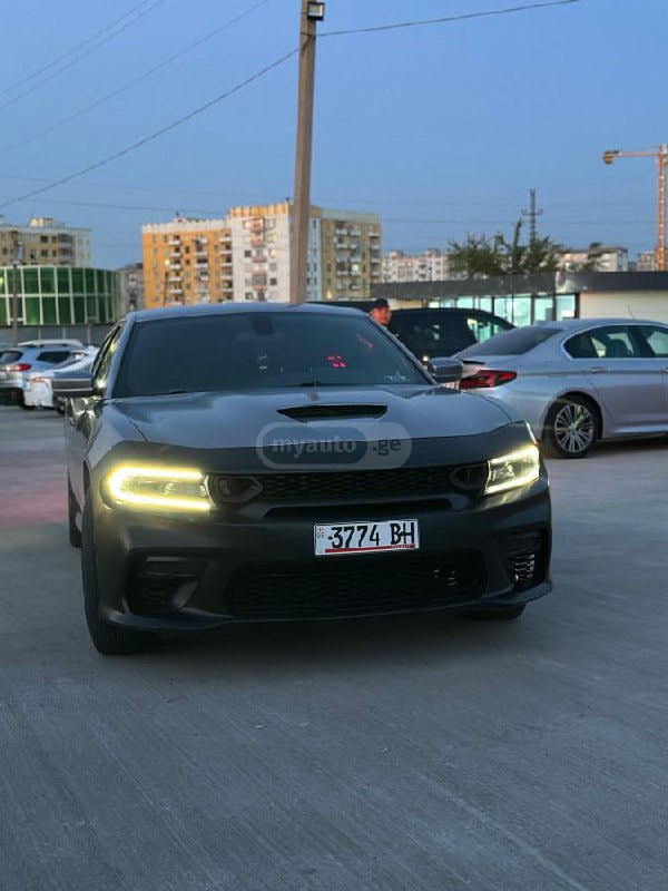 2018 Dodge Charger  - Photo 4