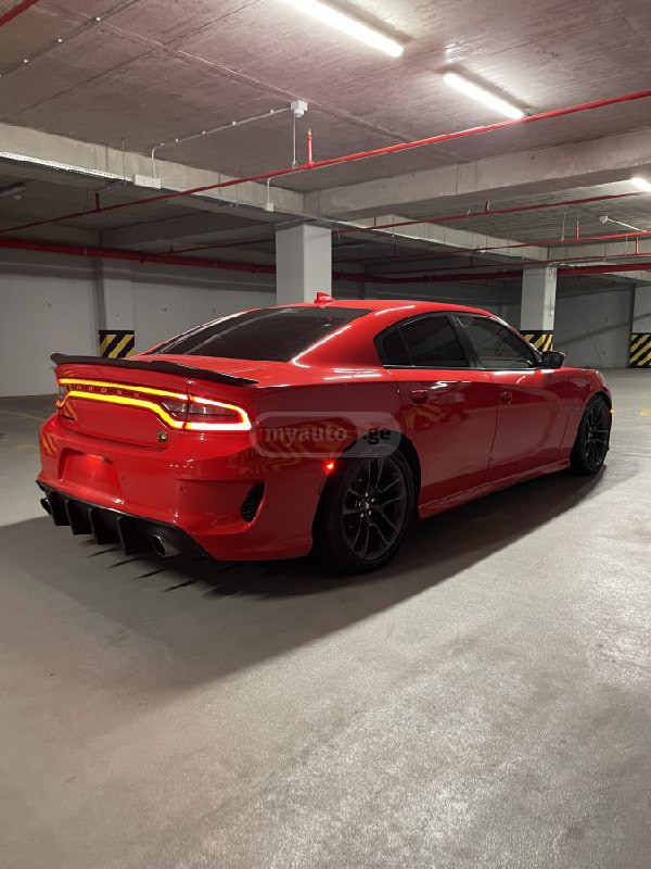2020 Dodge Charger  - Photo 4