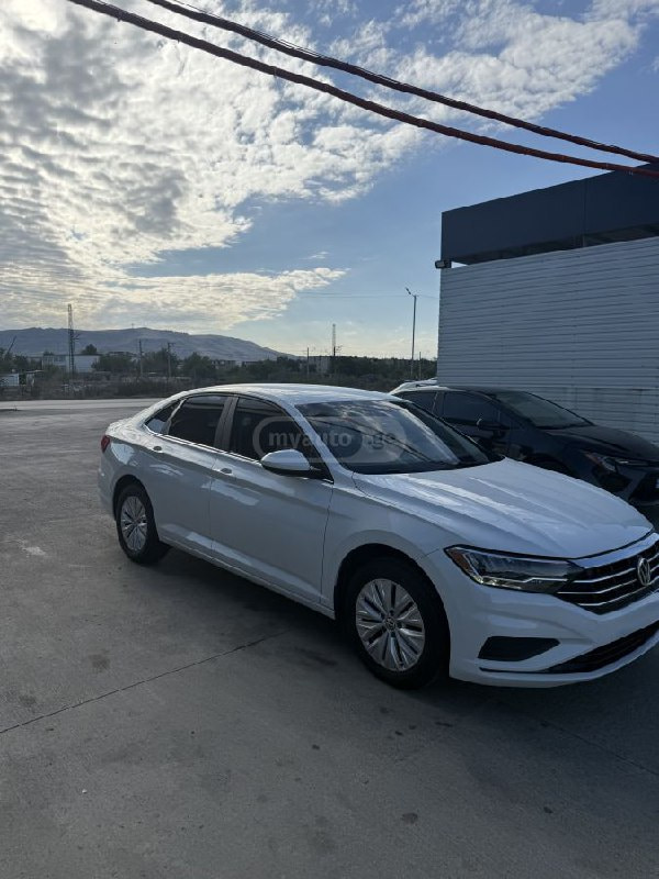2019 Volkswagen Jetta  - Photo 4