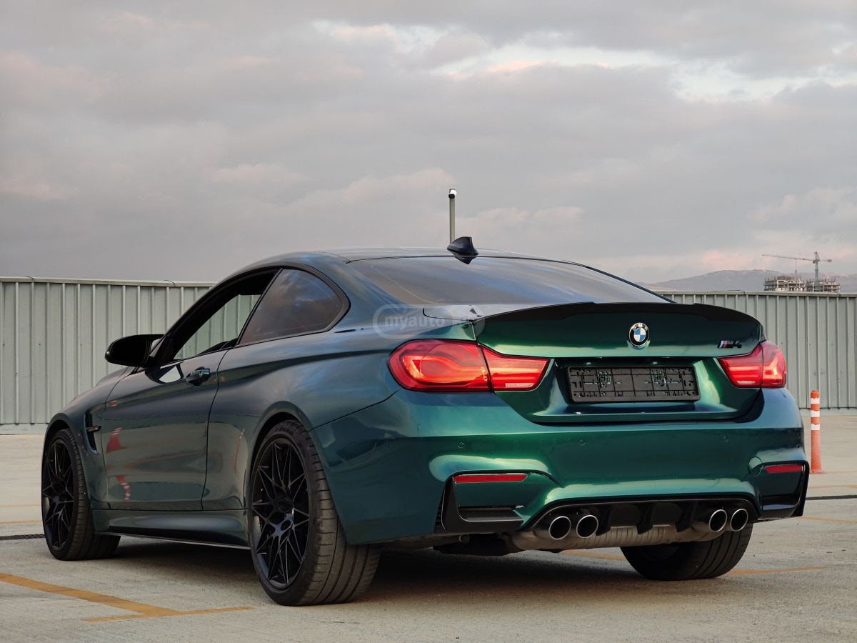 2015 BMW M4 - Photo 4