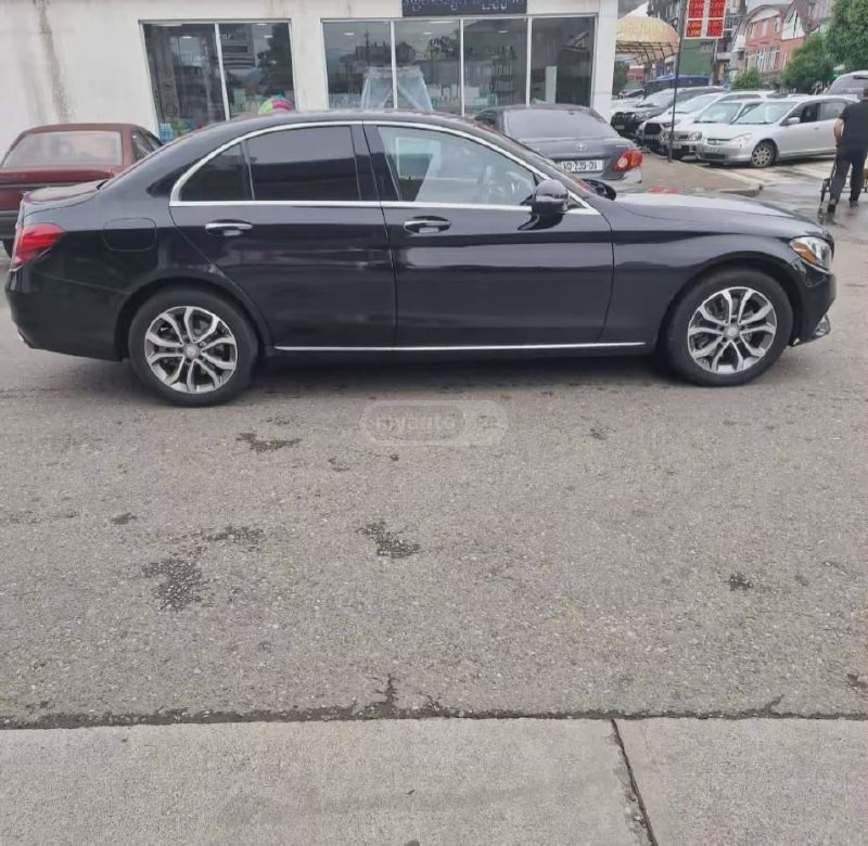 2016 Mercedes-Benz C 300  - Photo 5