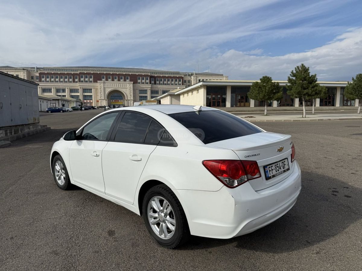 2014 Chevrolet Cruze  - Photo 5