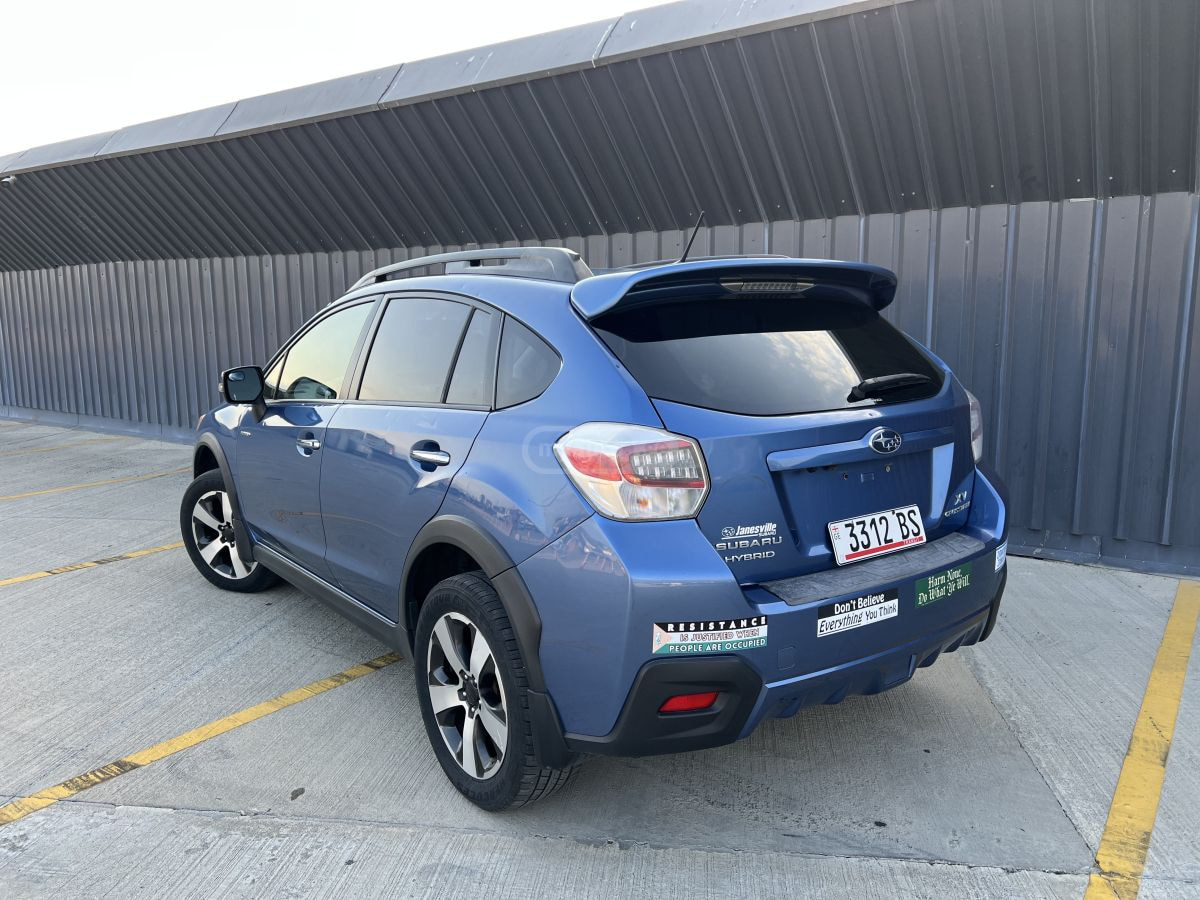2014 Subaru XV Crosstrek  - Photo 5