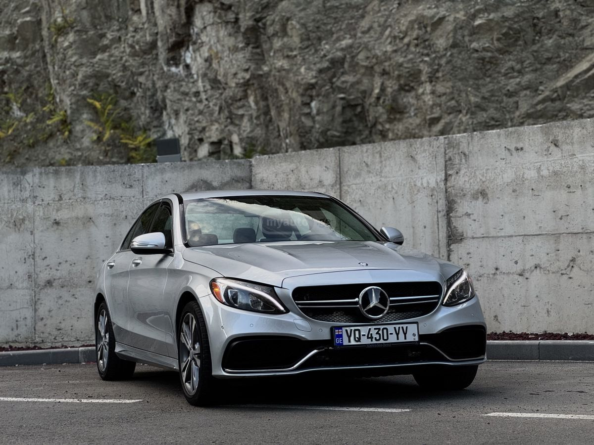 2015 Mercedes-Benz C 300  - Main Photo