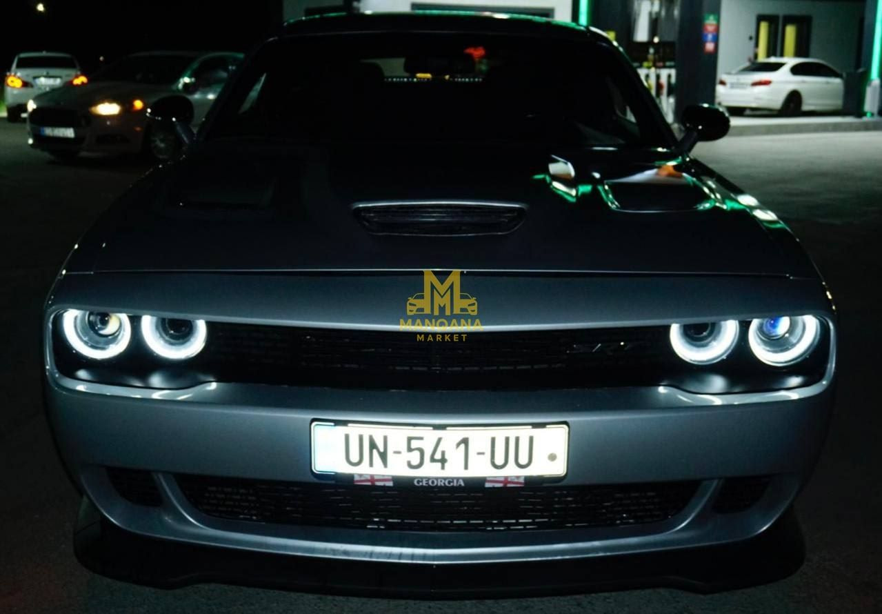 2019 DODGE Challenger - Main Photo