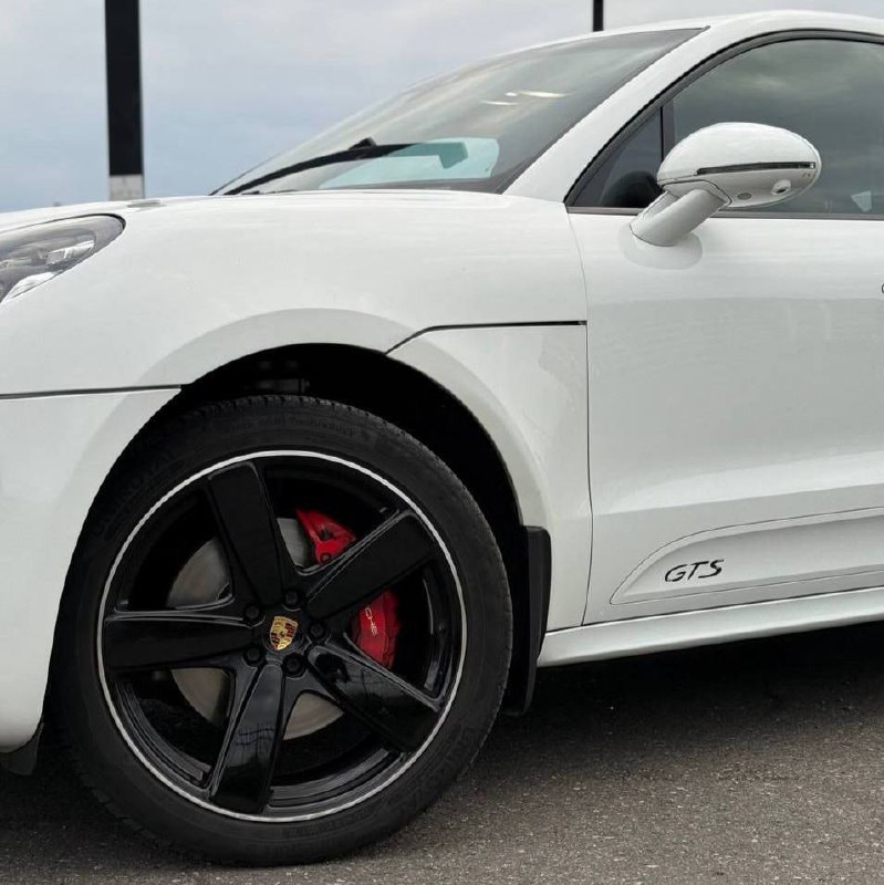 2017 PORSCHE Macan - Photo 2