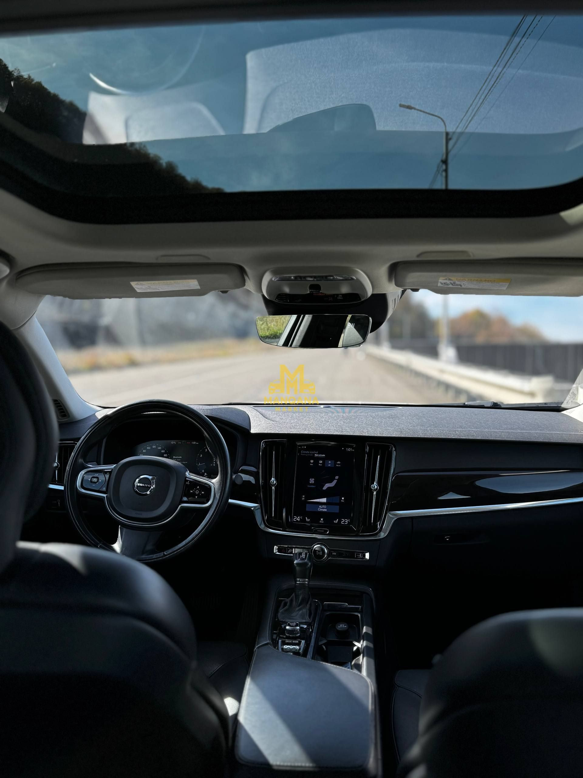 2019 VOLVO S90 - Photo 2