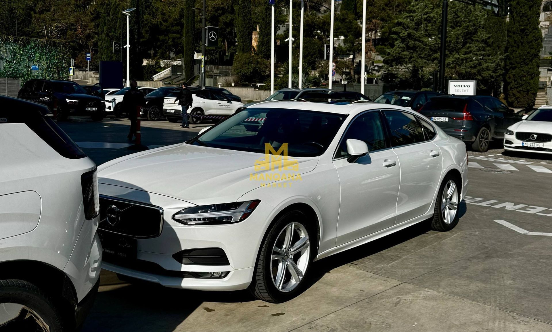 2019 VOLVO S90 - Photo 4