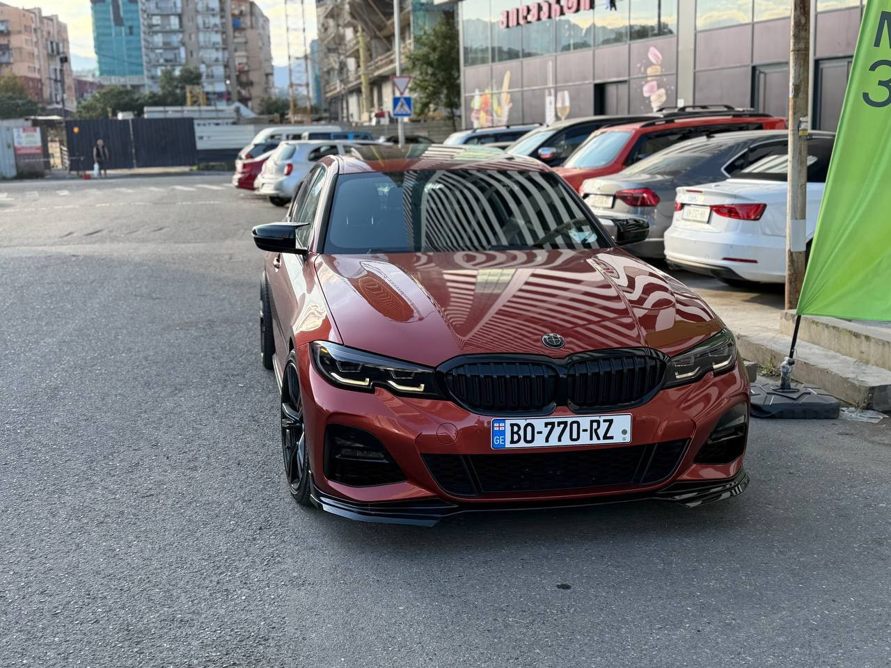 2020 BMW 330i - Photo 4