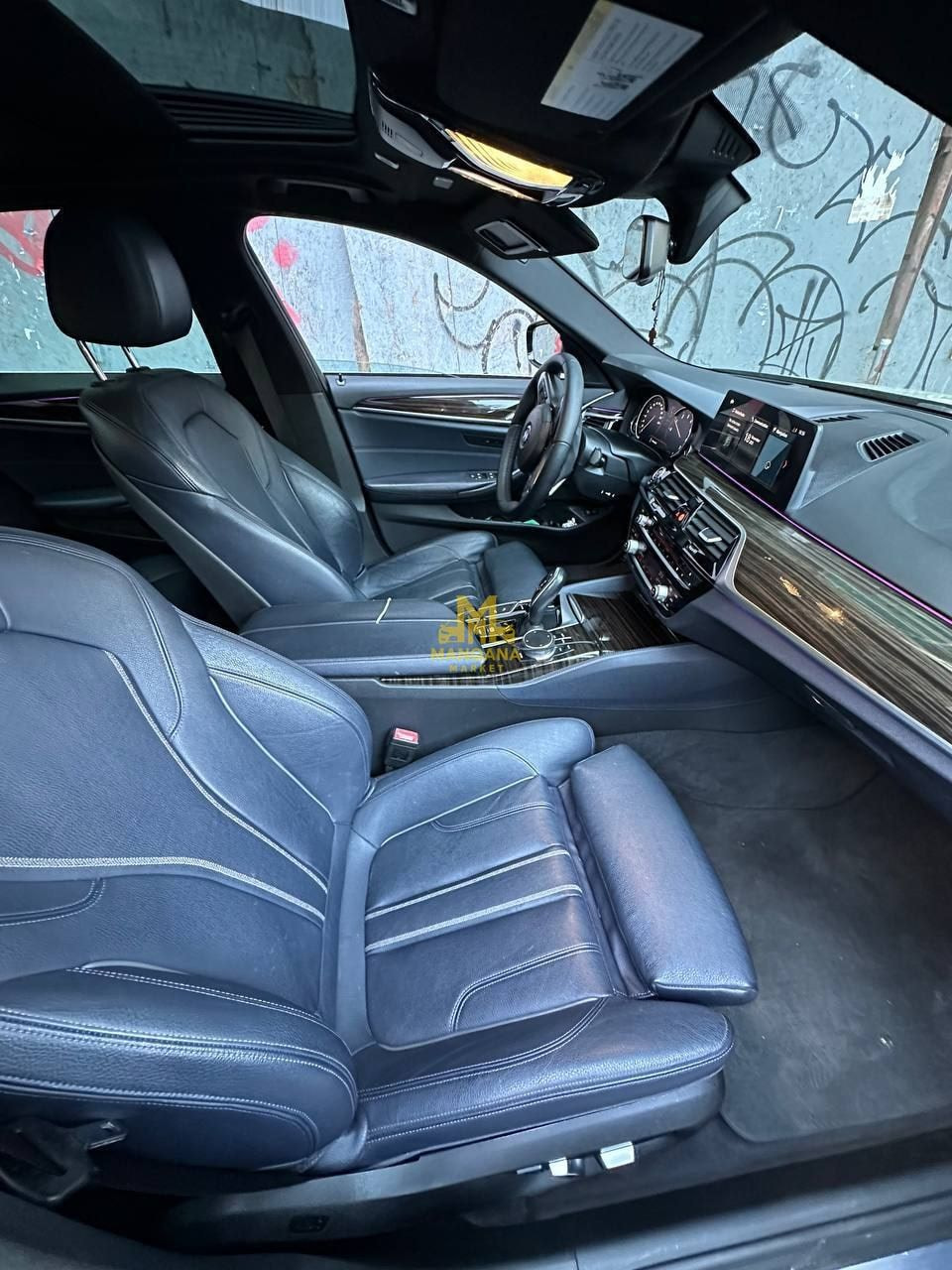 2017 BMW 530i - Photo 5