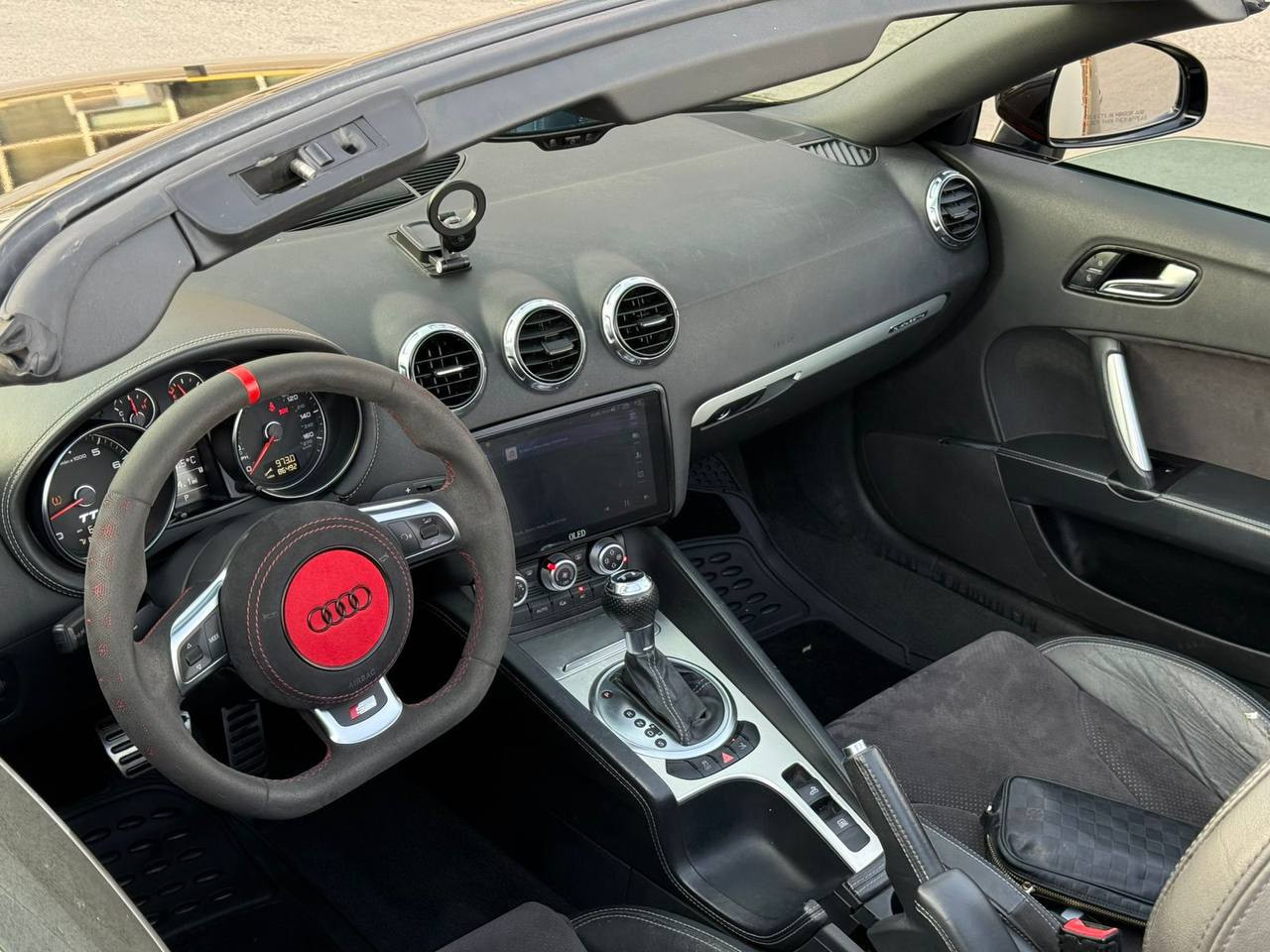 2011 AUDI TT - Photo 5