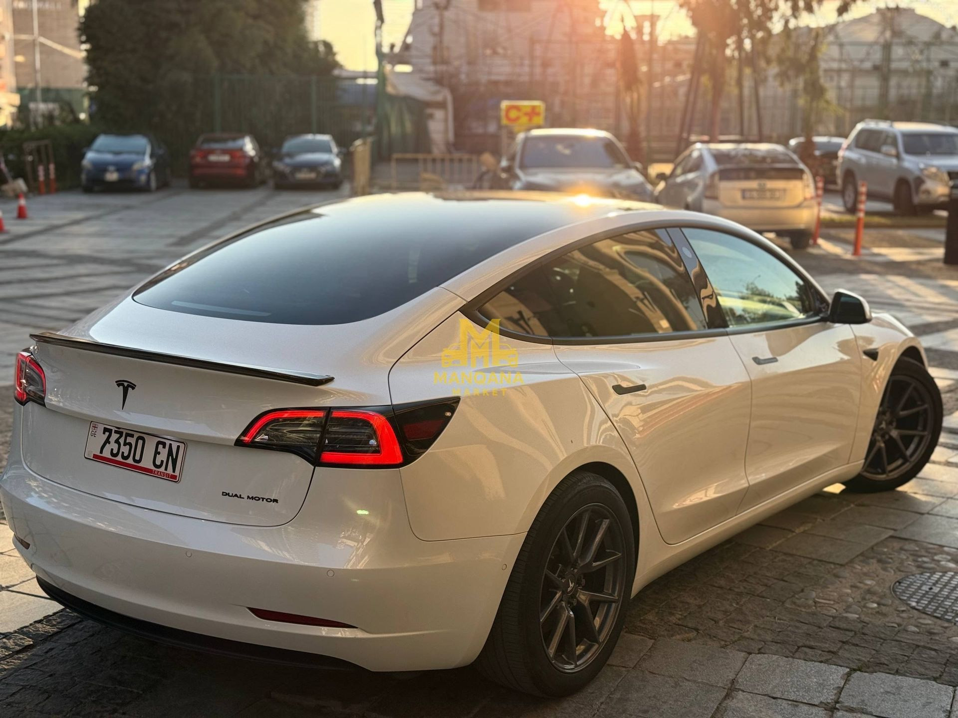 2022 TESLA Model 3 - Main Photo