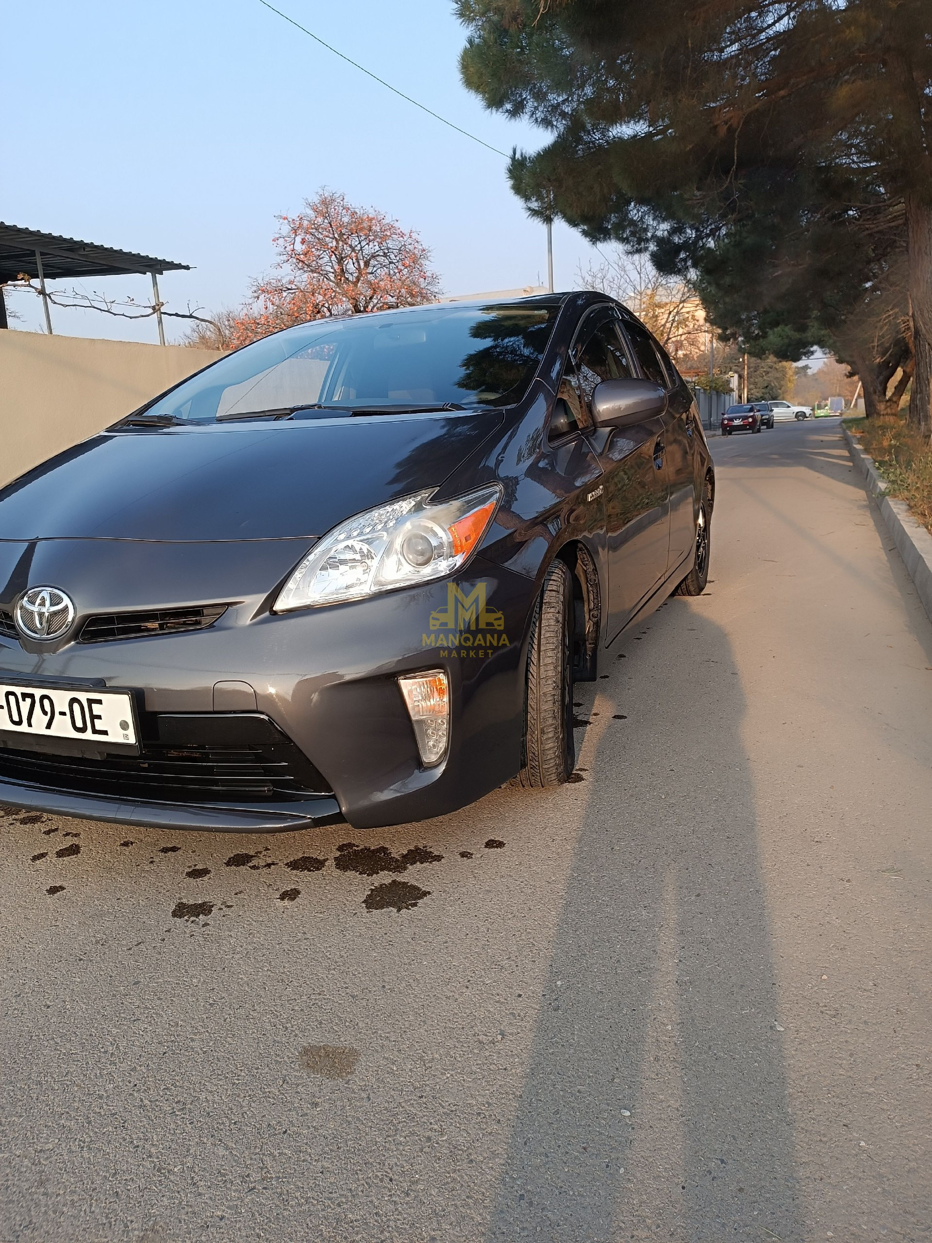2015 TOYOTA Prius - Main Photo