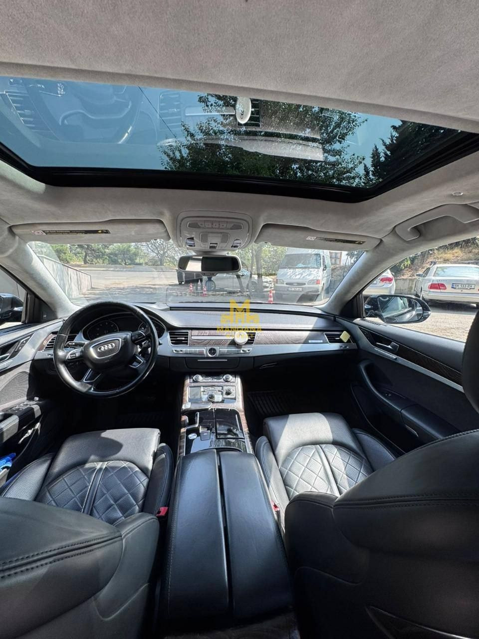 2015 AUDI A8 - Photo 2