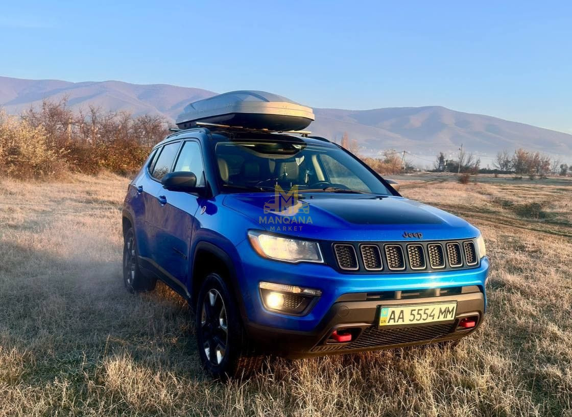 2018 JEEP Compass - Photo 2