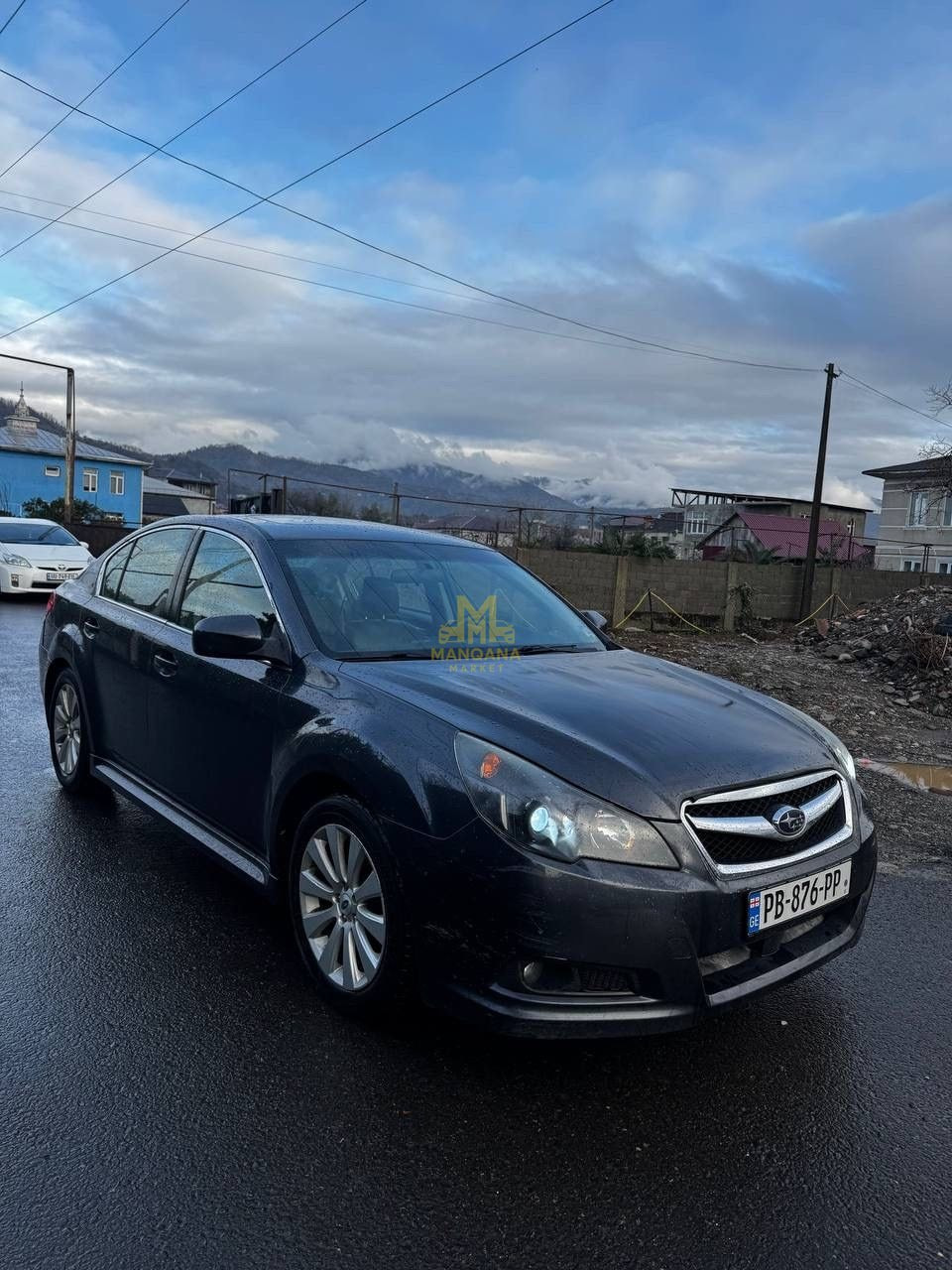 2011 SUBARU Legacy - Photo 2