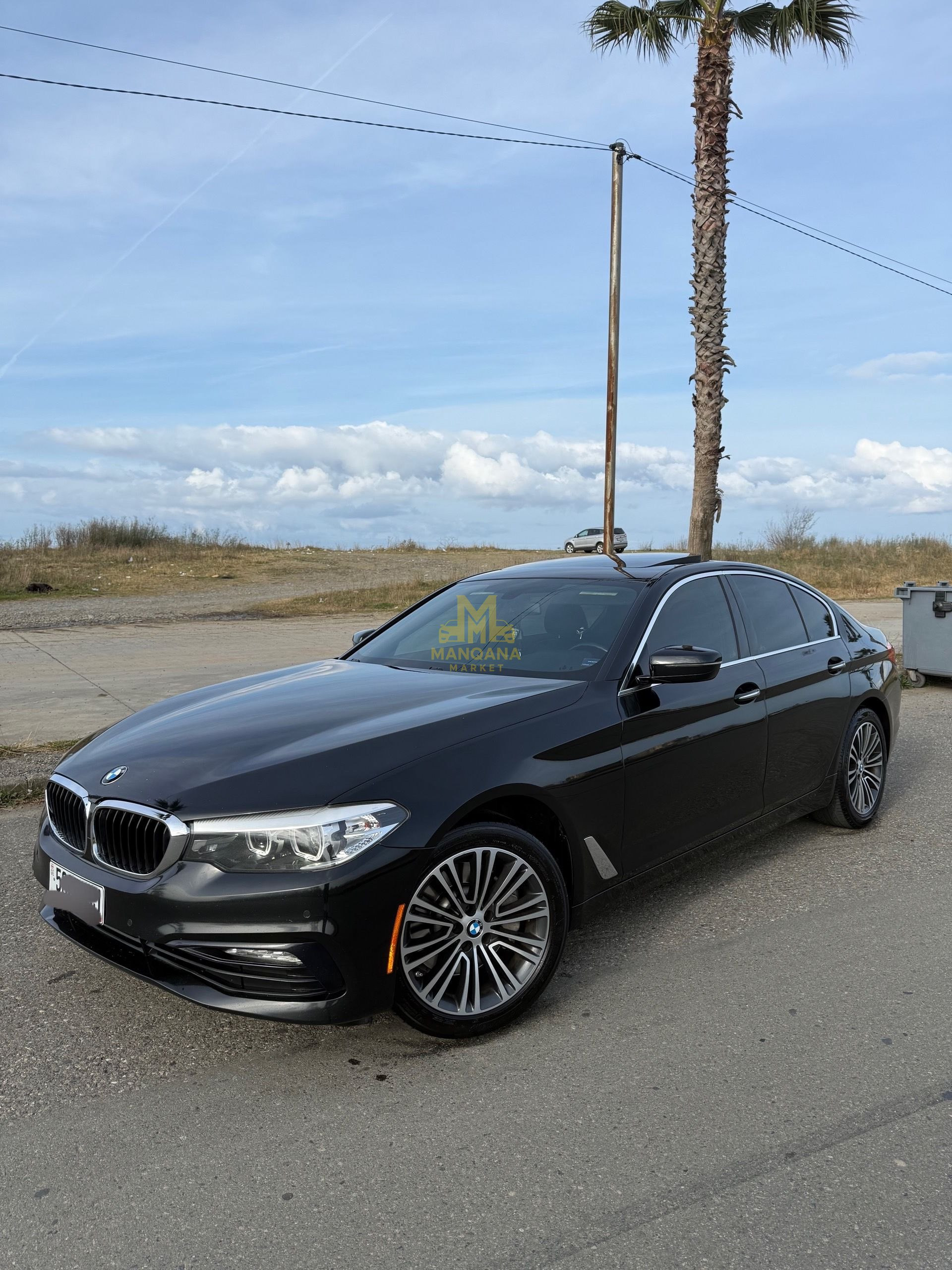2018 BMW 540i - Photo 3