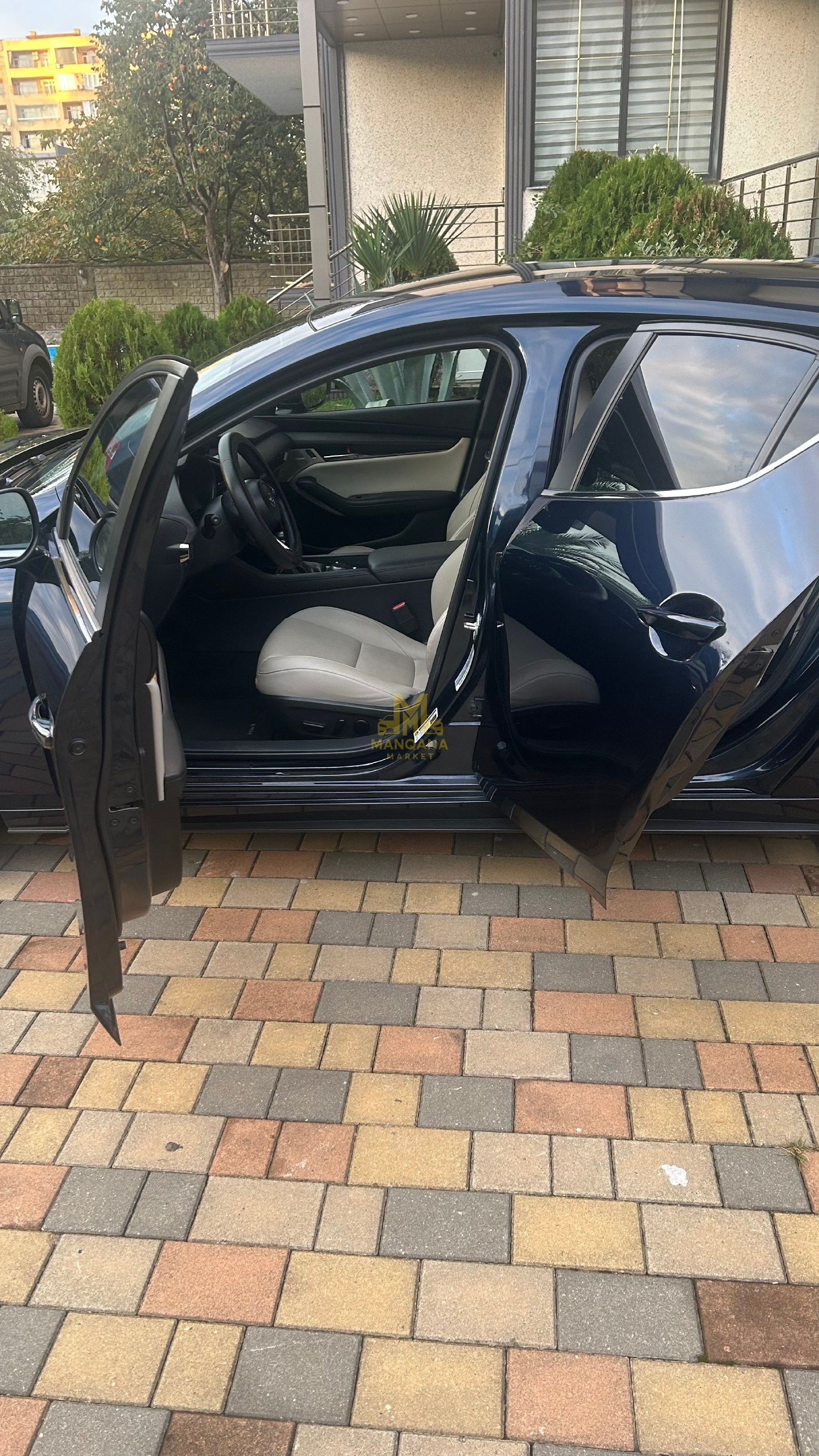 2020 MAZDA Mazda3 - Photo 4