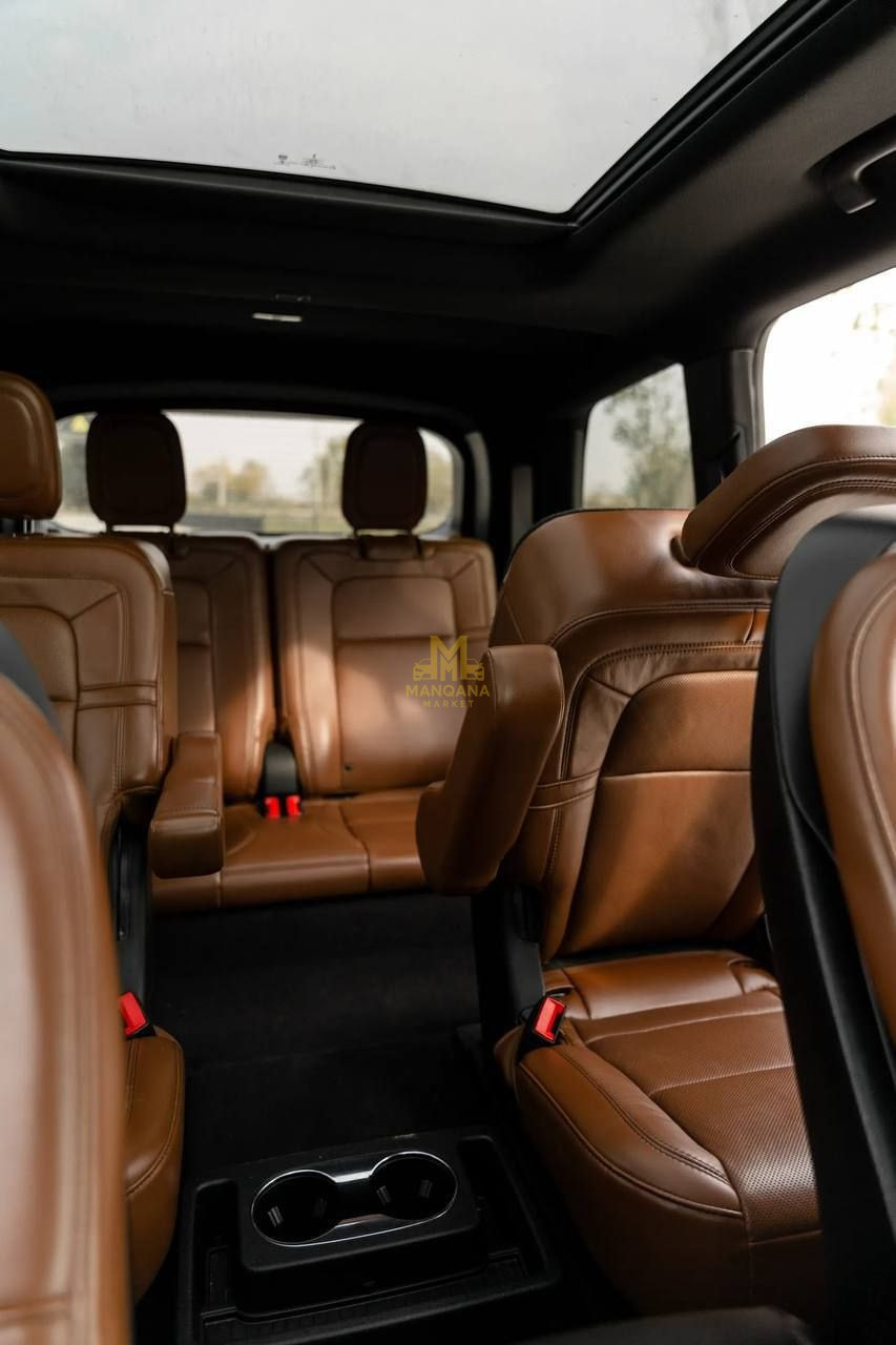 2020 LINCOLN Aviator - Photo 3