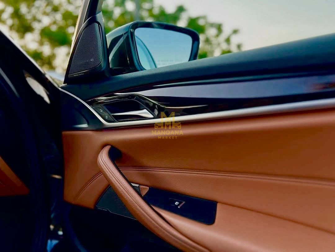 2017 BMW 530i - Photo 4