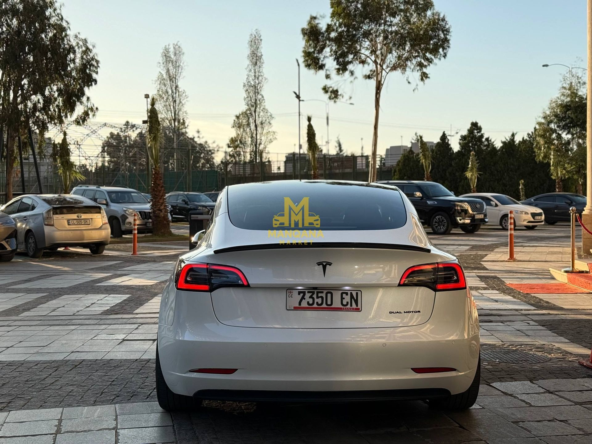 2022 TESLA Model 3 - Photo 4