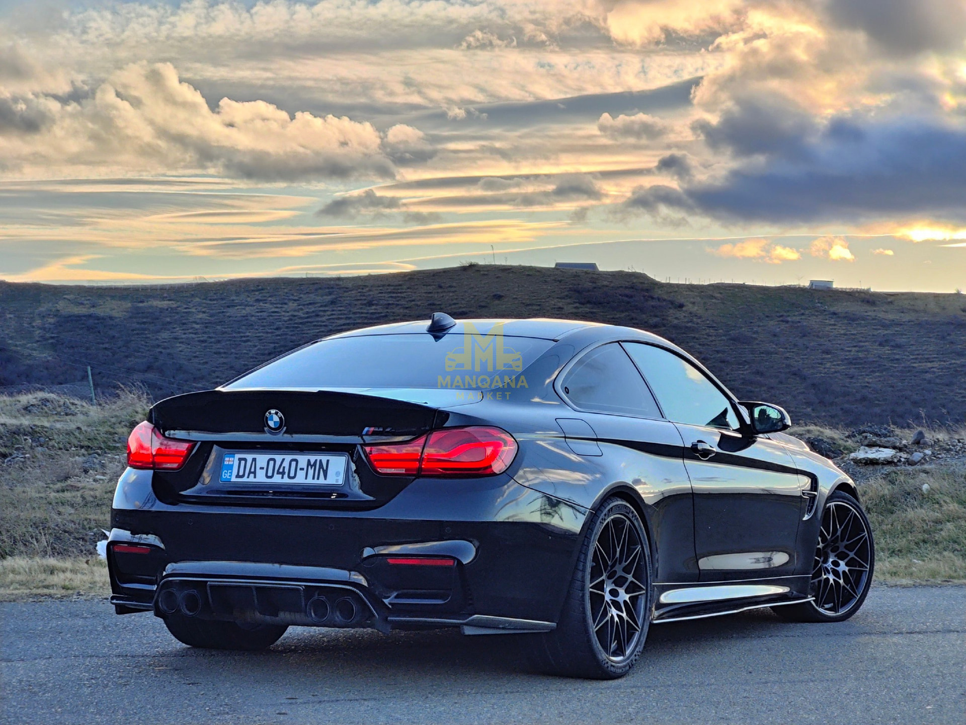 2018 BMW M4 - Photo 4