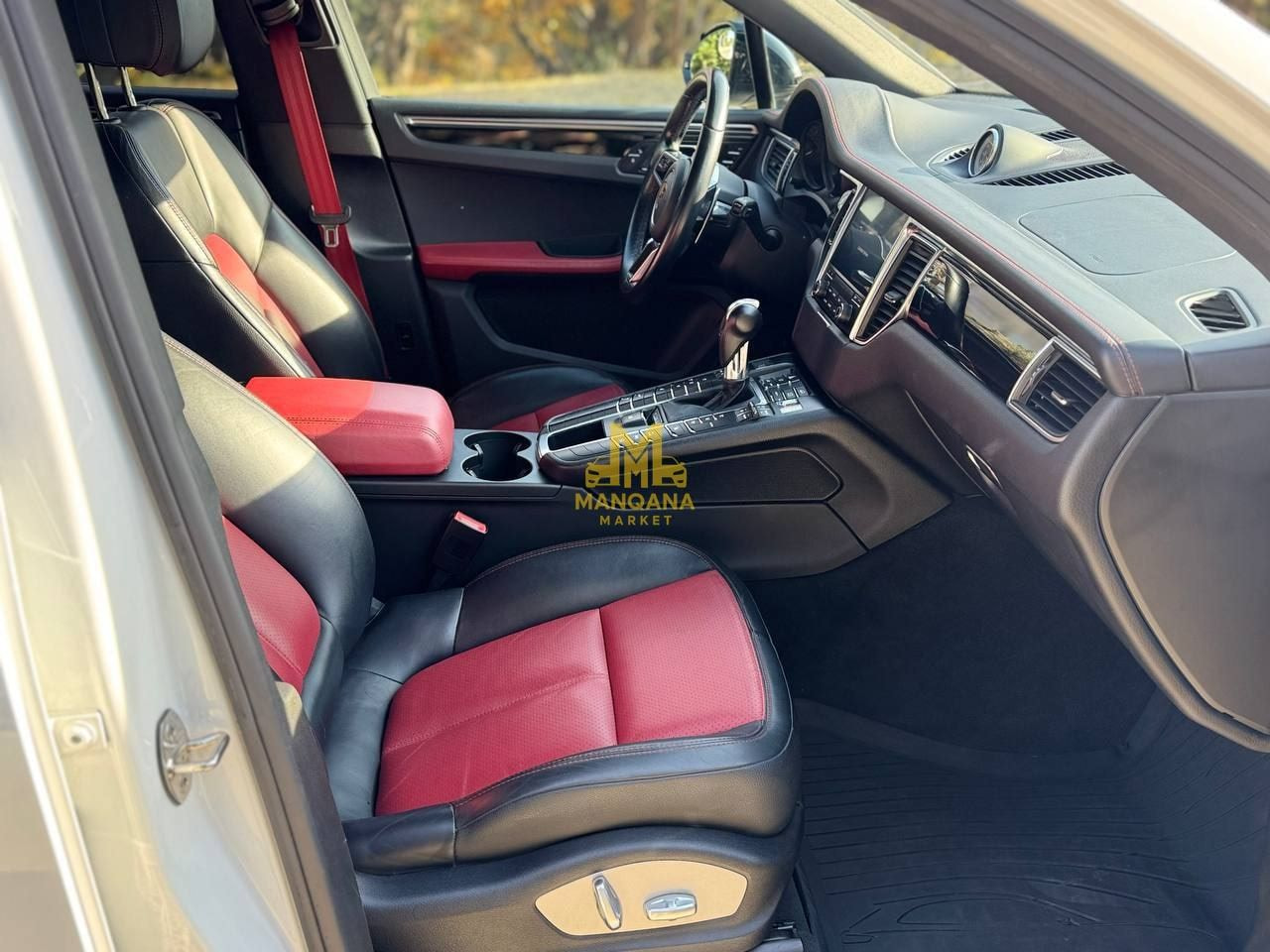 2017 PORSCHE Macan - Photo 5