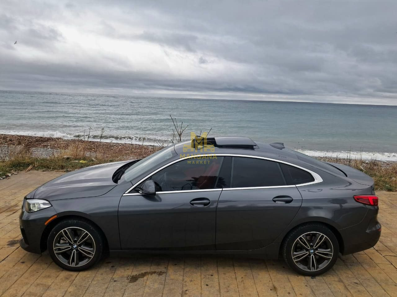 2021 BMW 228i - Photo 5