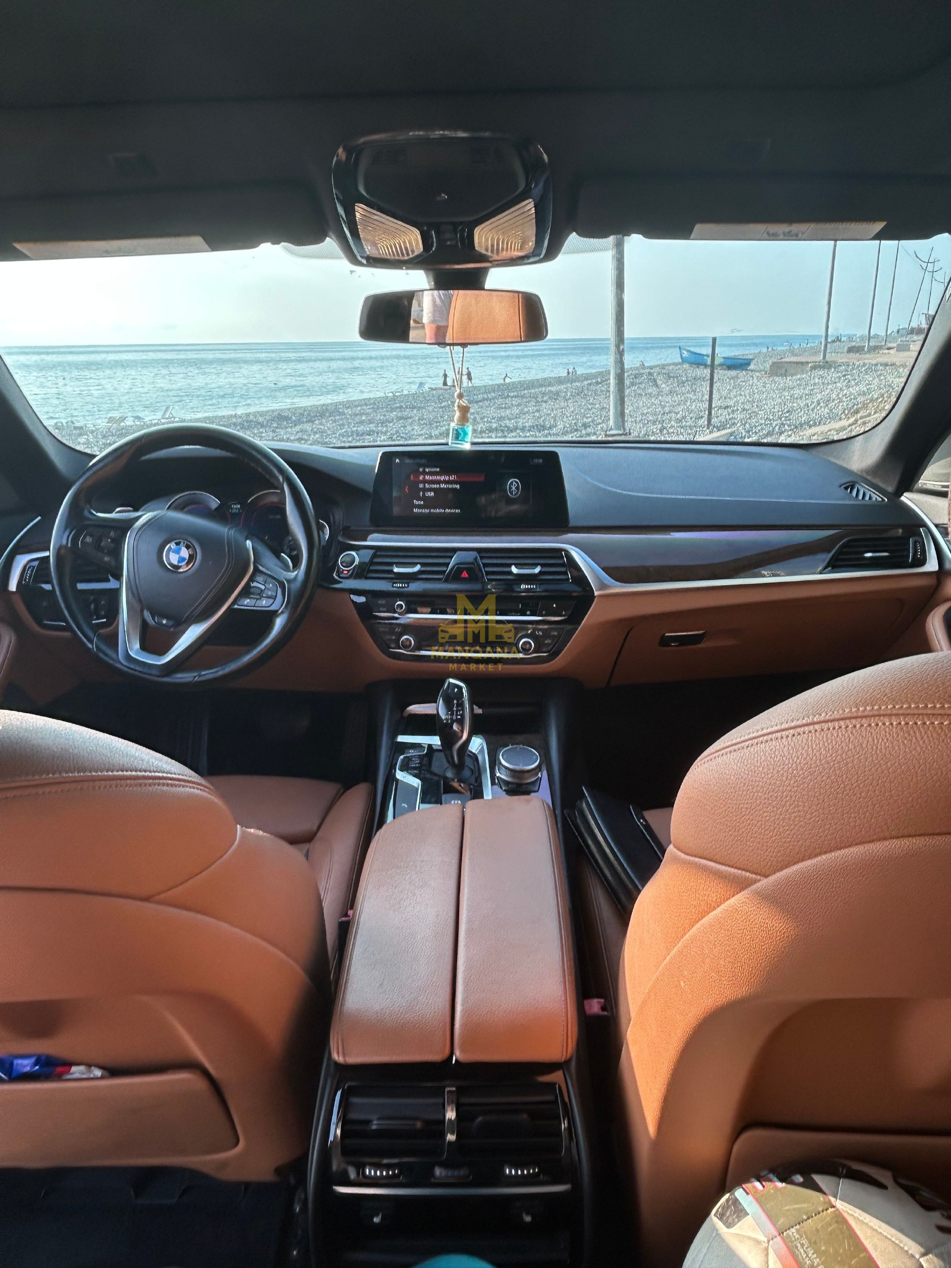 2017 BMW 530i - Photo 6