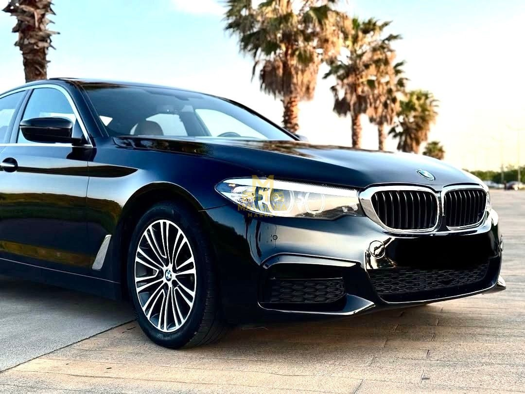 2017 BMW 530i - Photo 7