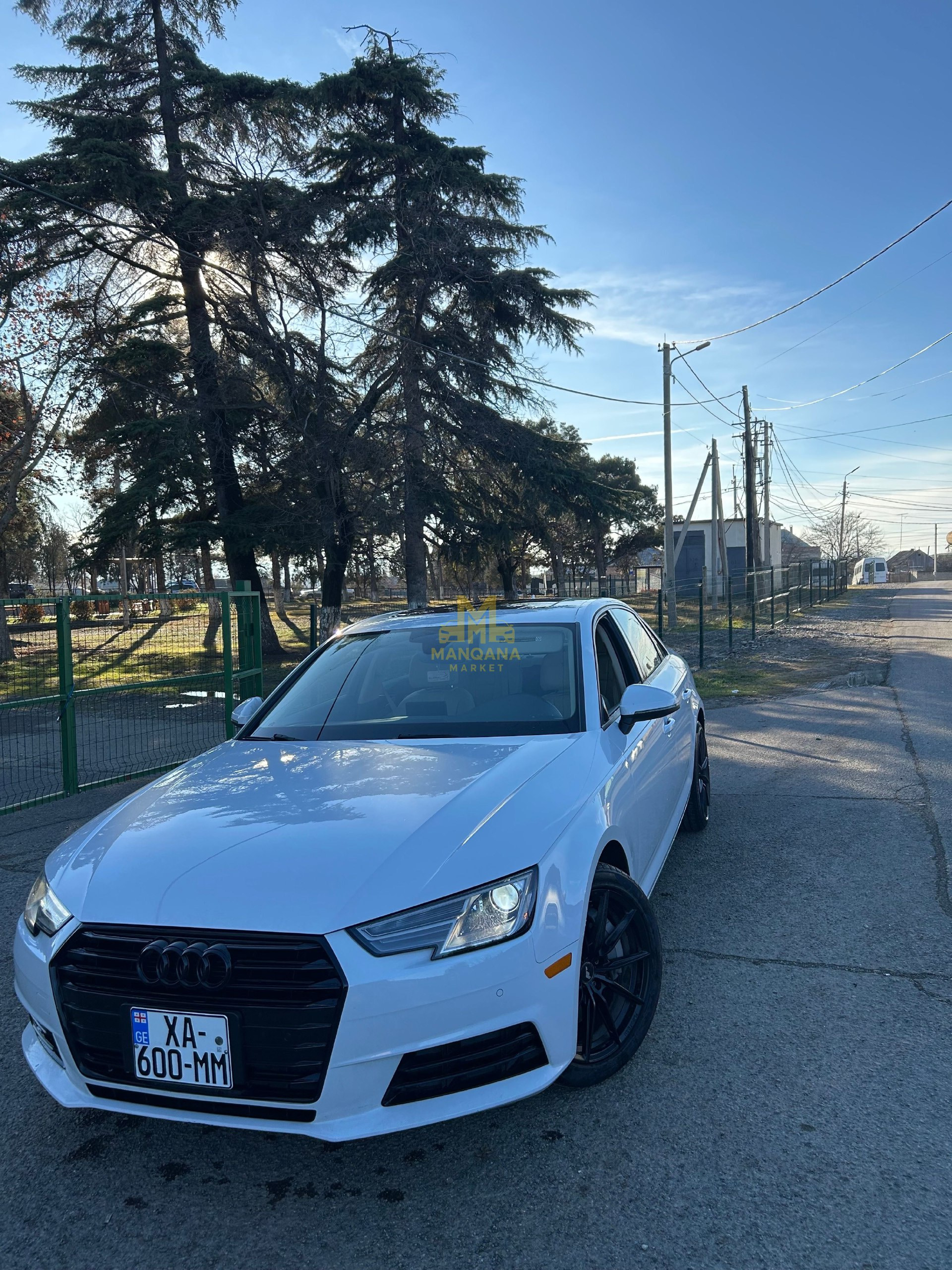 2017 AUDI A4 - Main Photo