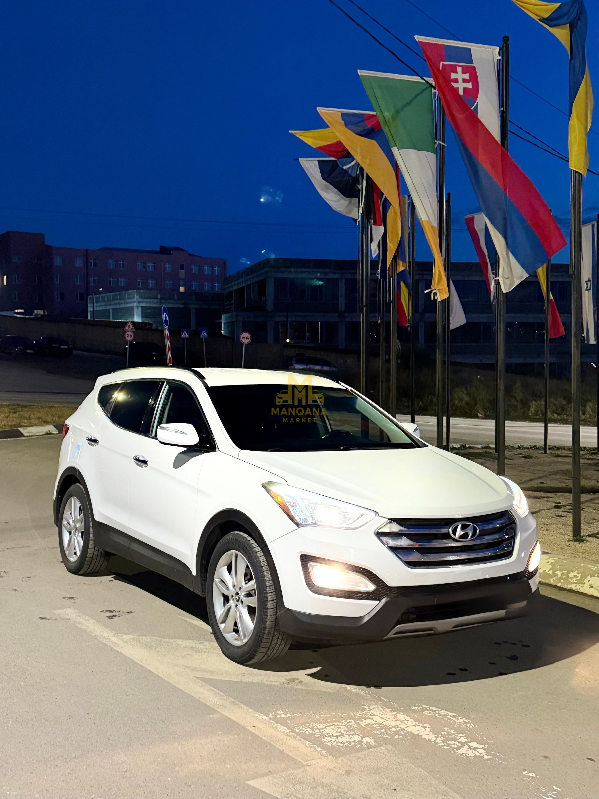 2014 HYUNDAI Santa Fe Sport - Main Photo