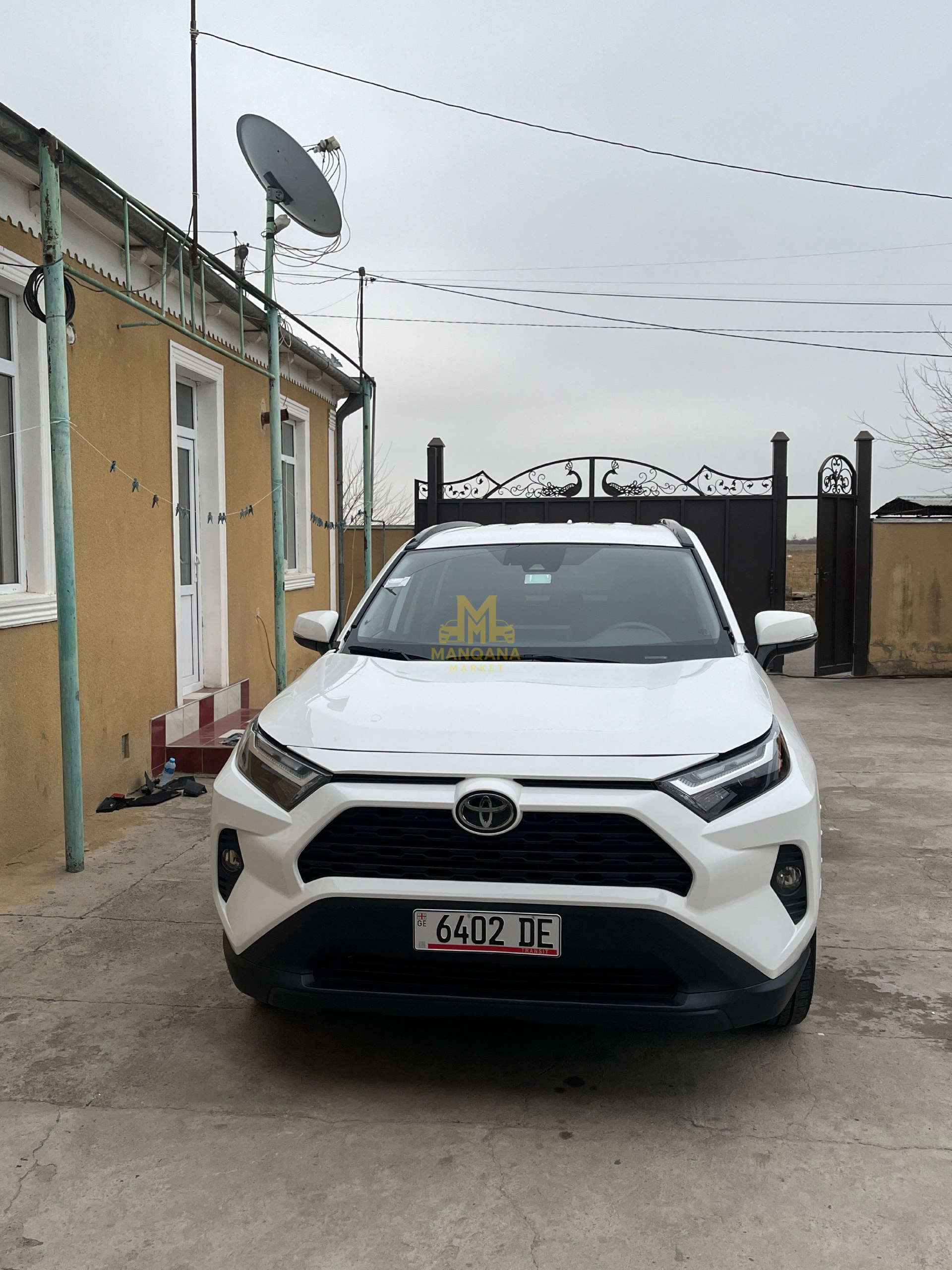 2022 TOYOTA RAV4 - Photo 2