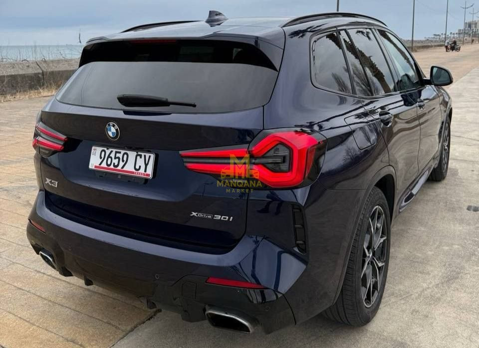 2022 BMW X3 - Photo 3