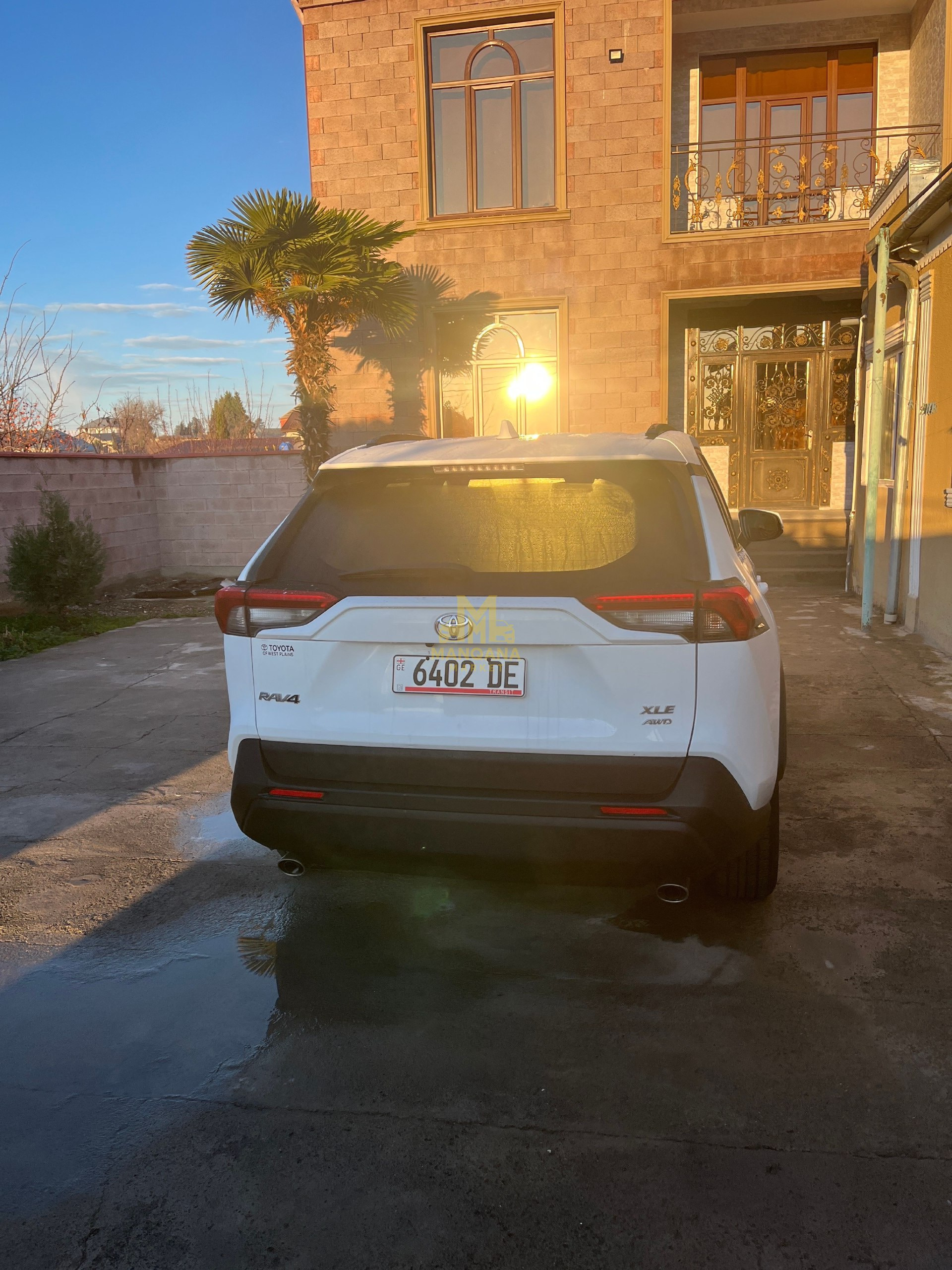 2022 TOYOTA RAV4 - Photo 4