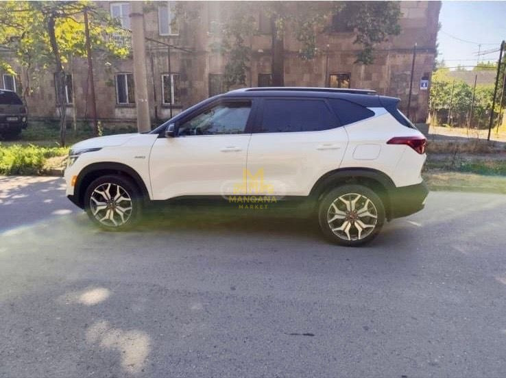 2021 KIA Seltos - Photo 4