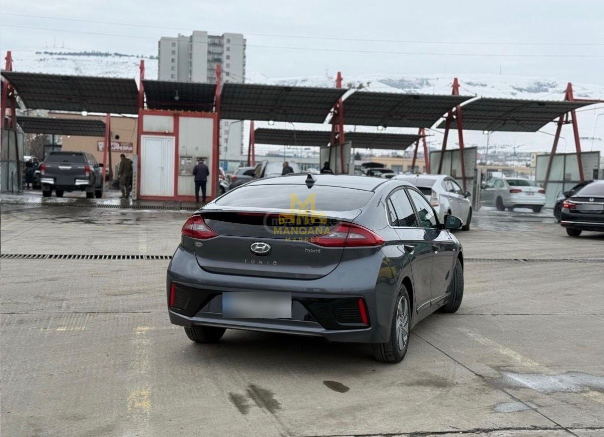 2017 HYUNDAI Ioniq - Photo 4